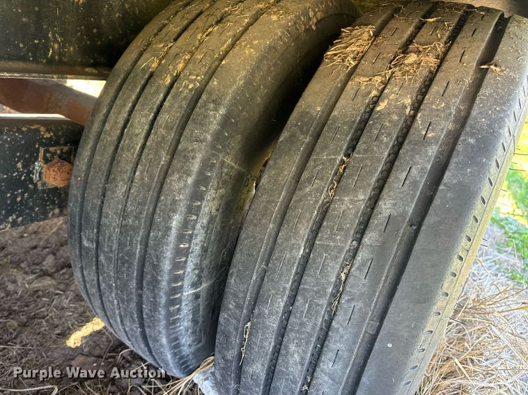 image for item DV1930 2007 Brooks Brothers OW-E equipment trailer