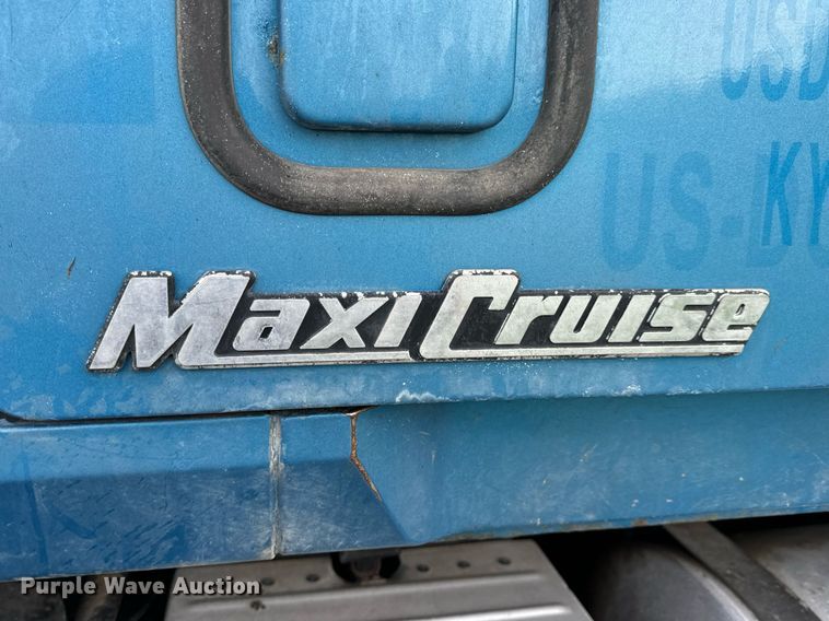 image for item DV1992 1998 Mack CL700 dump truck