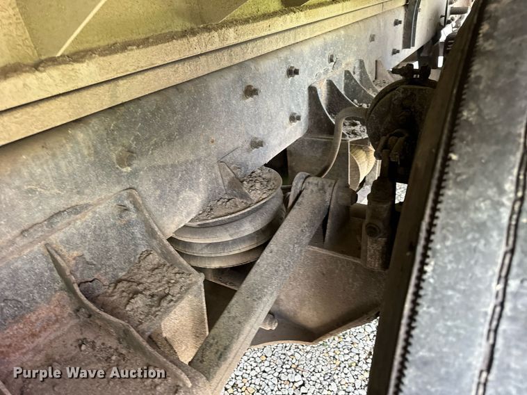 image for item DV1992 1998 Mack CL700 dump truck