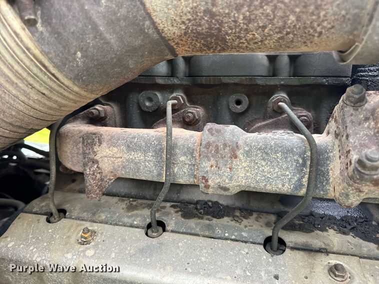 image for item DV1992 1998 Mack CL700 dump truck