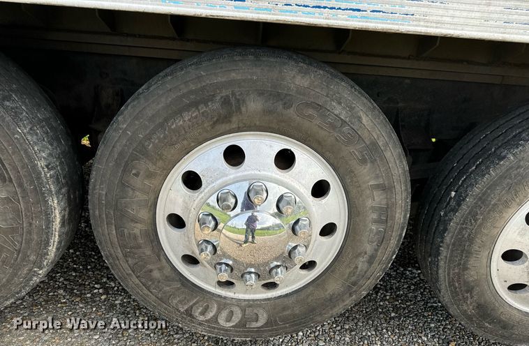 image for item DV1992 1998 Mack CL700 dump truck