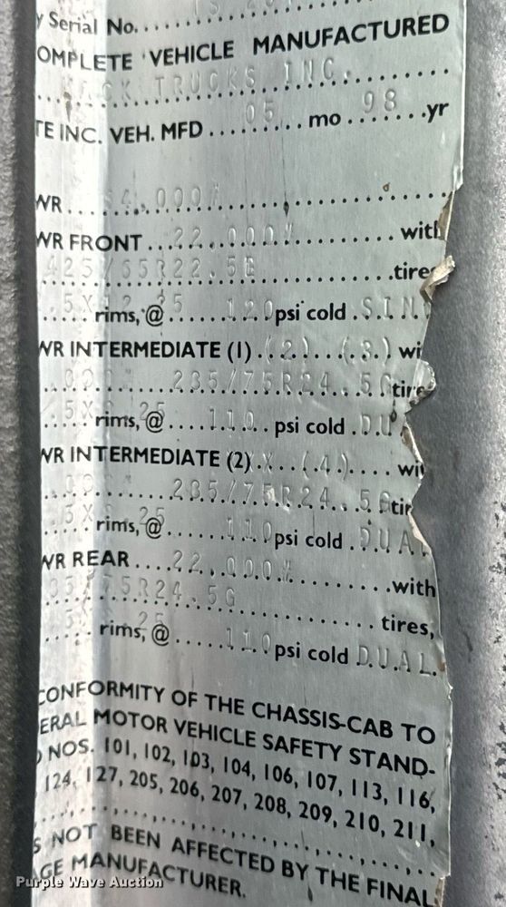 image for item DV1992 1998 Mack CL700 dump truck