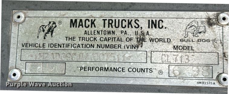 image for item DV1992 1998 Mack CL700 dump truck