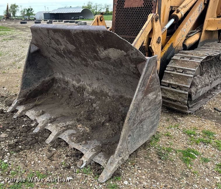 image for item DV1994 1986 Case 1455B track loader