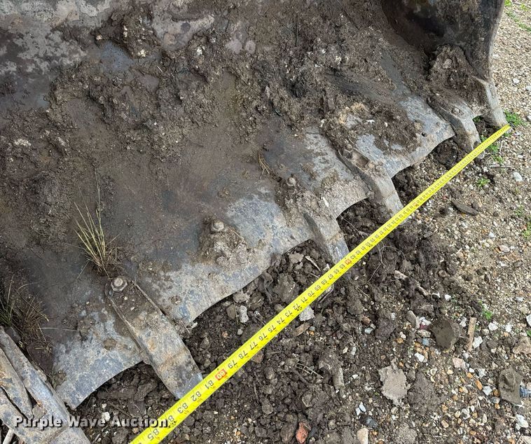 image for item DV1994 1986 Case 1455B track loader