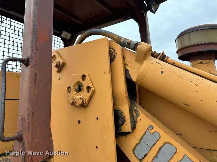 image for item DV1994 1986 Case 1455B track loader