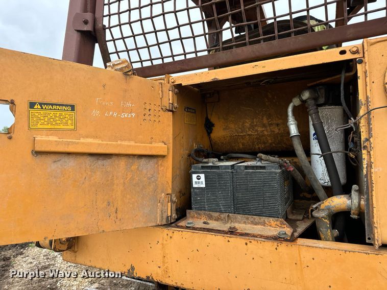 image for item DV1994 1986 Case 1455B track loader