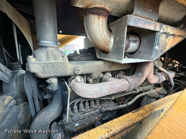 image for item DV1994 1986 Case 1455B track loader