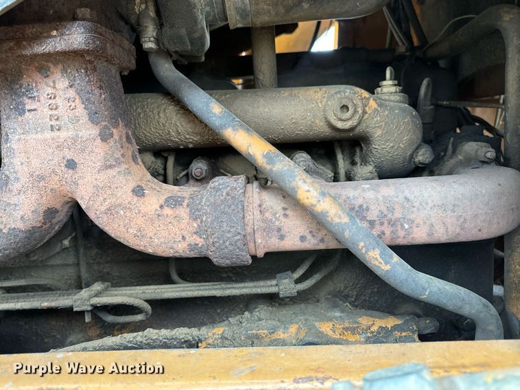 image for item DV1994 1986 Case 1455B track loader