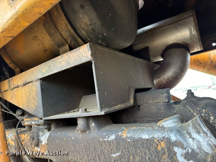 image for item DV1994 1986 Case 1455B track loader