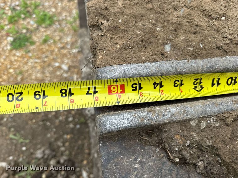 image for item DV1994 1986 Case 1455B track loader