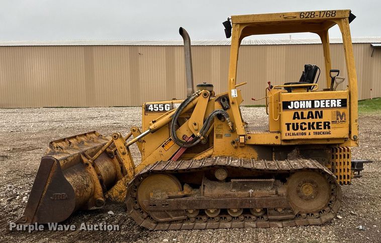 image for item DV2523 1995 John Deere 455G track loader