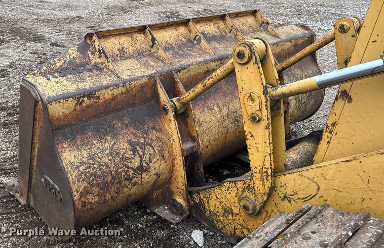 image for item DV2523 1995 John Deere 455G track loader