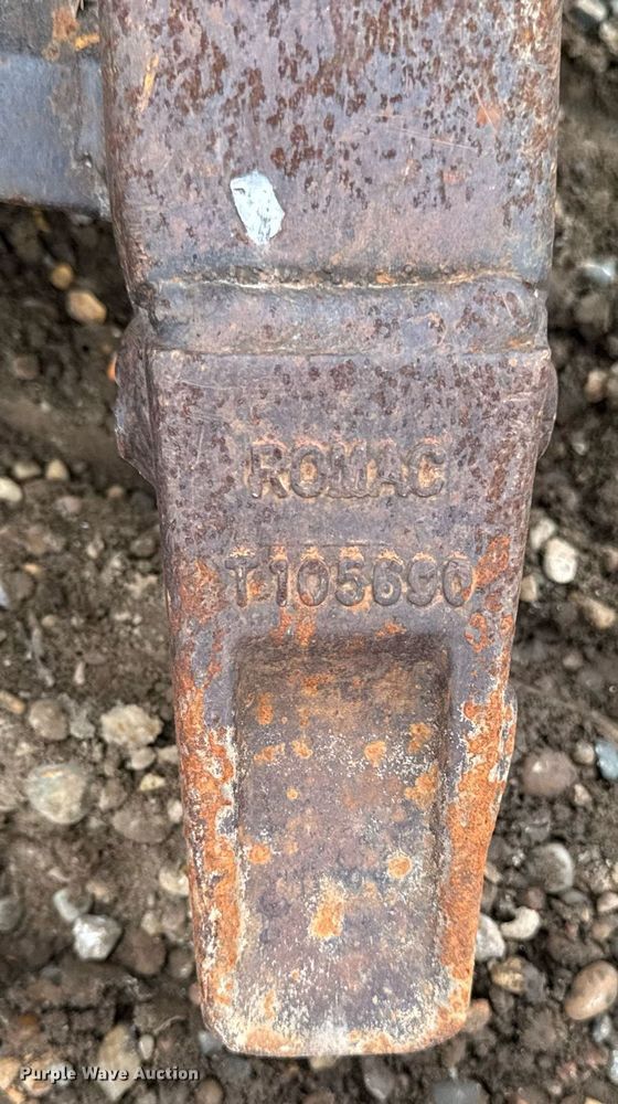 image for item DV2523 1995 John Deere 455G track loader