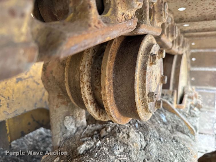 image for item DV2523 1995 John Deere 455G track loader