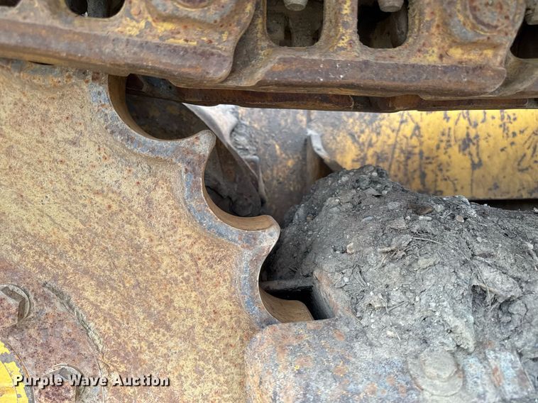 image for item DV2523 1995 John Deere 455G track loader