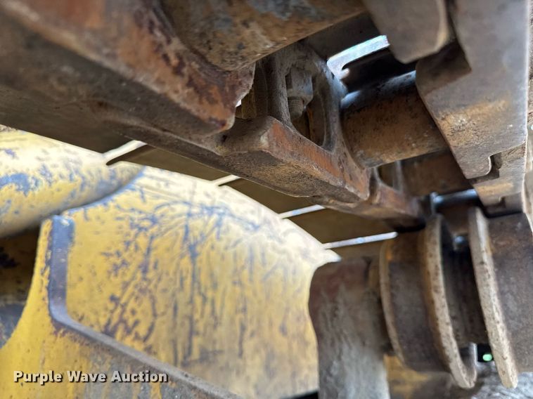 image for item DV2523 1995 John Deere 455G track loader