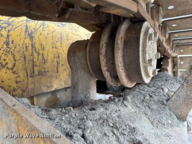 image for item DV2523 1995 John Deere 455G track loader