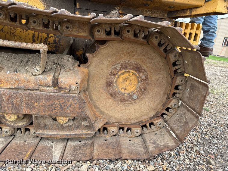 image for item DV2523 1995 John Deere 455G track loader