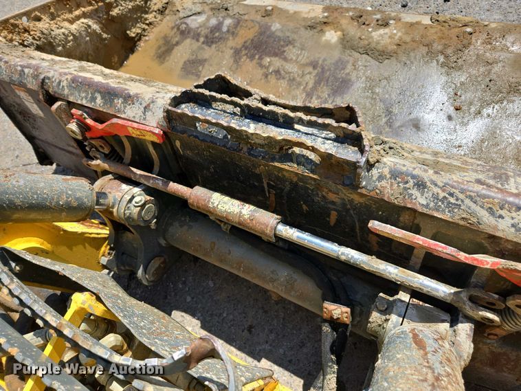 image for item DW1928 2019 Wacker Neuson ST45 tracked skid steer loader