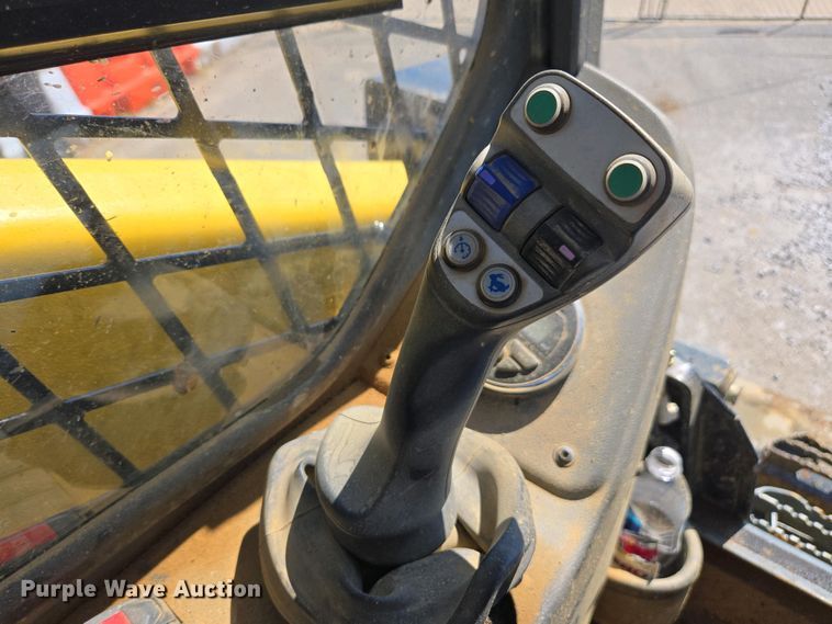 image for item DW1928 2019 Wacker Neuson ST45 tracked skid steer loader