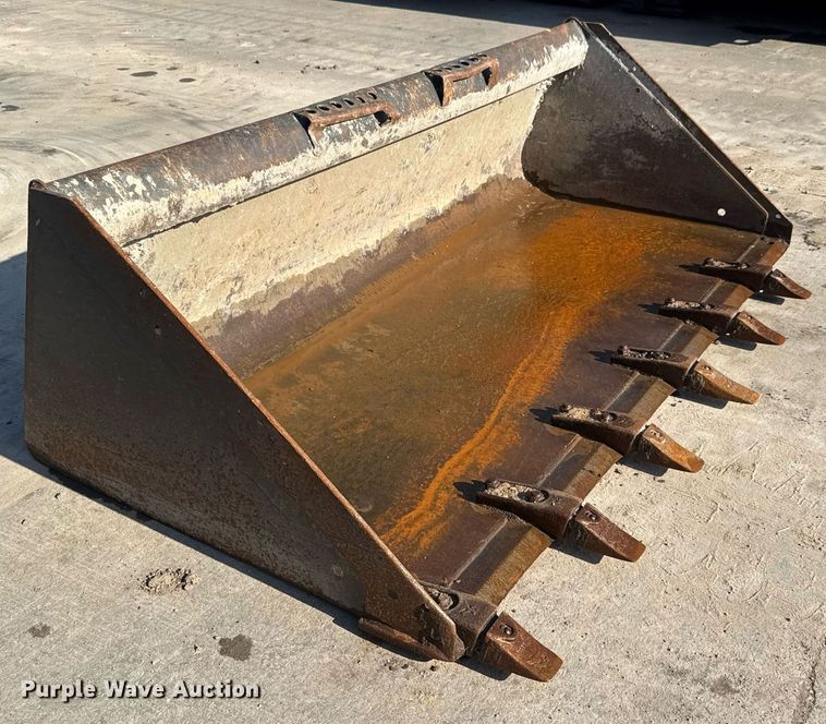 image for item DX8968 Bobcat 68 Heavy Duty skid steer bucket