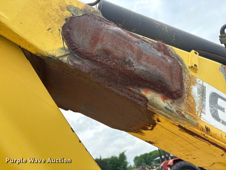 image for item DY2465 2006 New Holland B95 backhoe