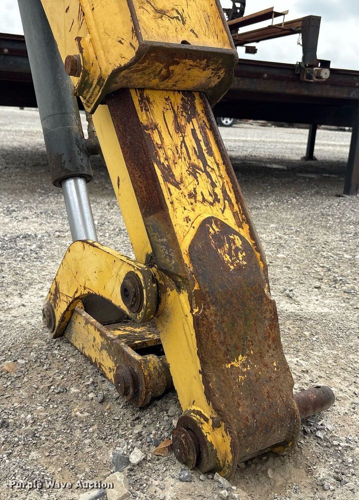 image for item DY2465 2006 New Holland B95 backhoe