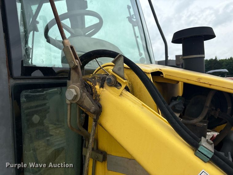 image for item DY2465 2006 New Holland B95 backhoe