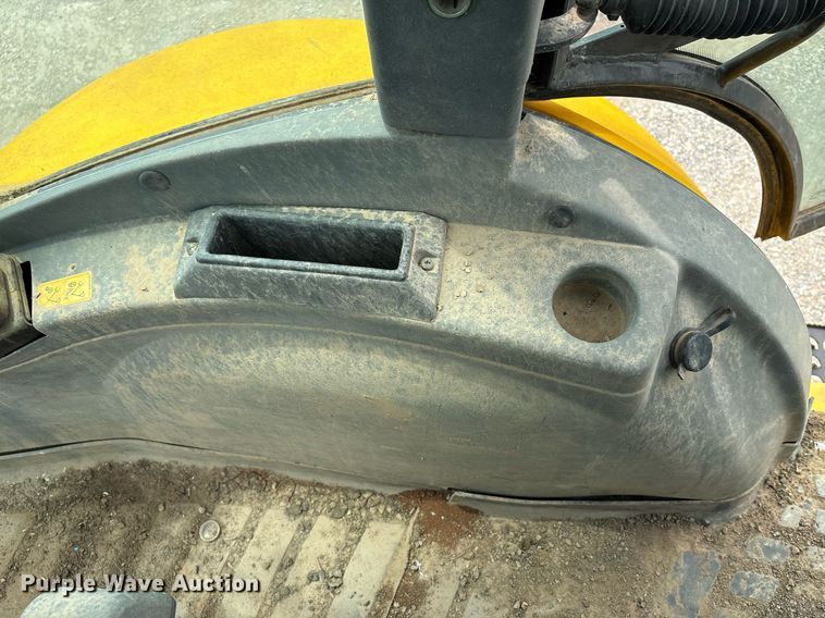 image for item DY2465 2006 New Holland B95 backhoe