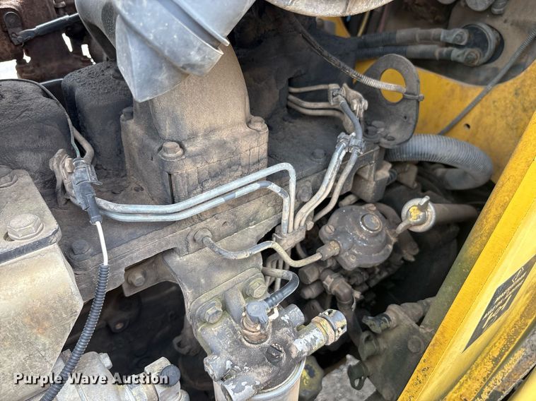 image for item DY2465 2006 New Holland B95 backhoe