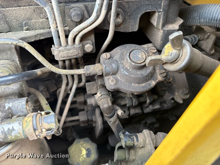 image for item DY2465 2006 New Holland B95 backhoe