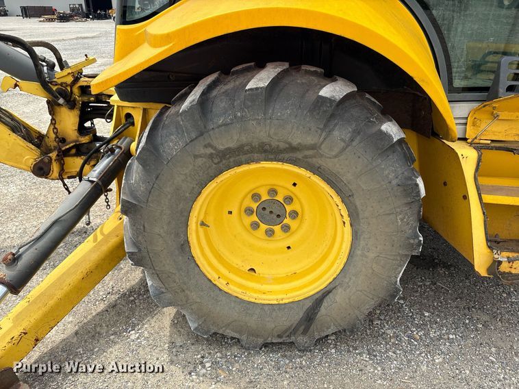 image for item DY2465 2006 New Holland B95 backhoe