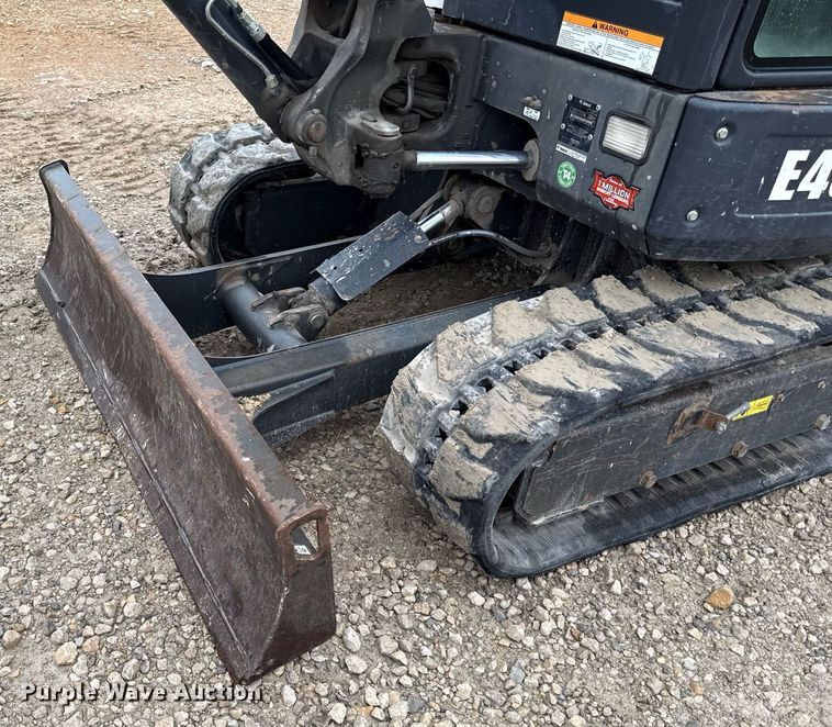 image for item DY8027 2015 Bobcat E45 mini excavator