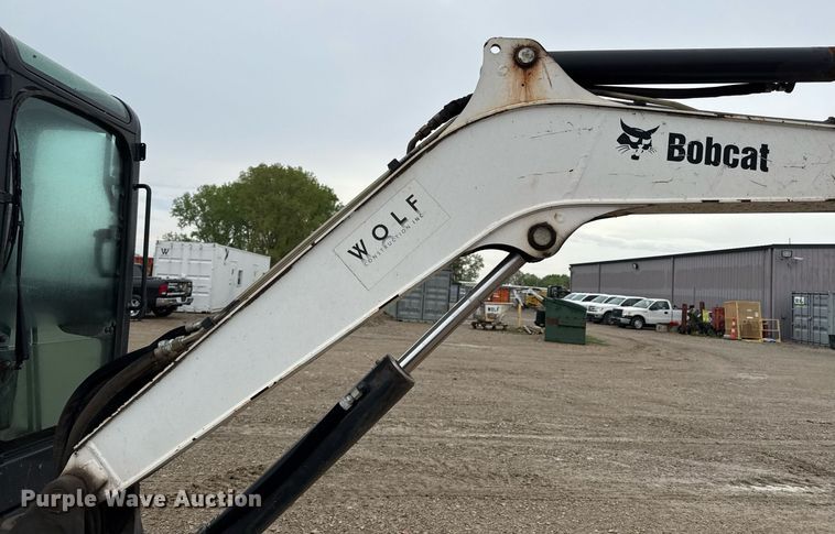 image for item DY8027 2015 Bobcat E45 mini excavator