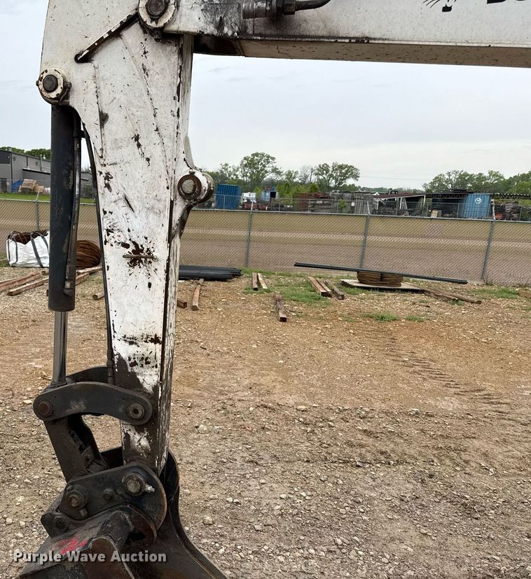 image for item DY8027 2015 Bobcat E45 mini excavator