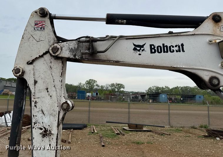 image for item DY8027 2015 Bobcat E45 mini excavator