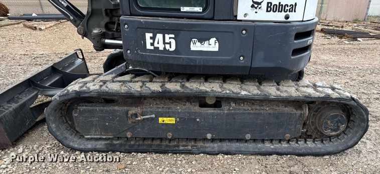 image for item DY8027 2015 Bobcat E45 mini excavator