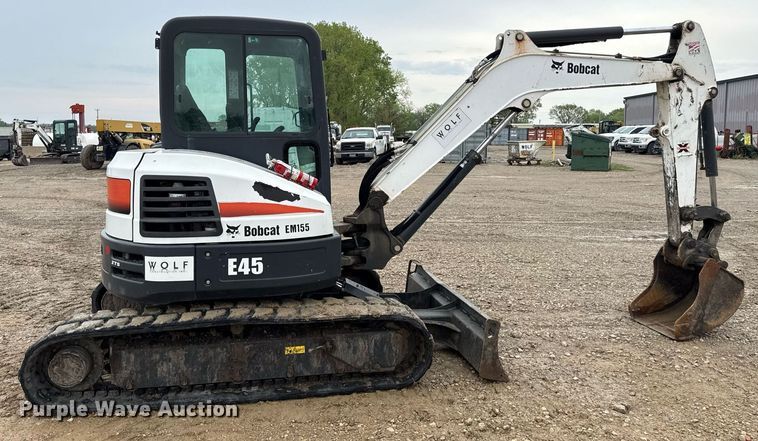 image for item DY8028 2016 Bobcat E45 mini excavator