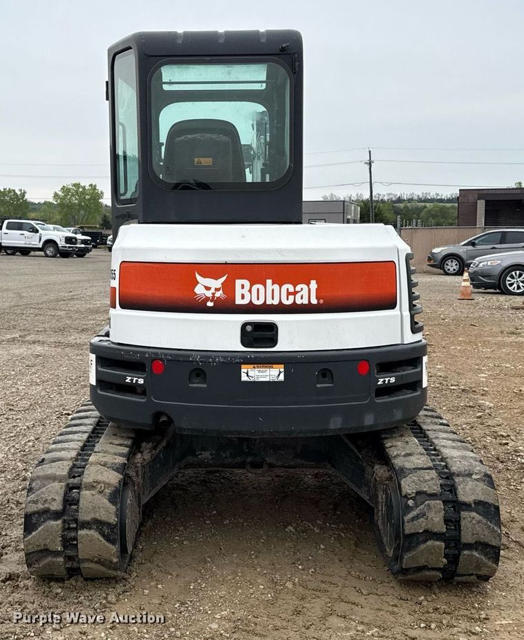 image for item DY8028 2016 Bobcat E45 mini excavator