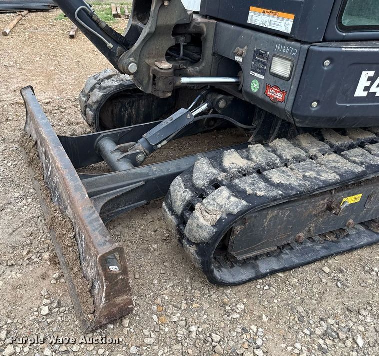 image for item DY8028 2016 Bobcat E45 mini excavator