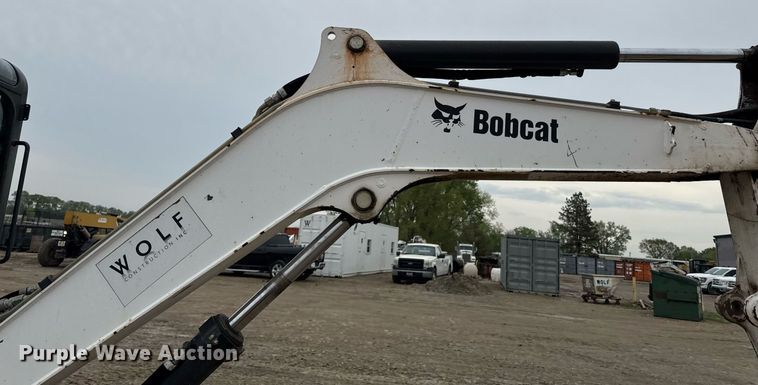 image for item DY8028 2016 Bobcat E45 mini excavator