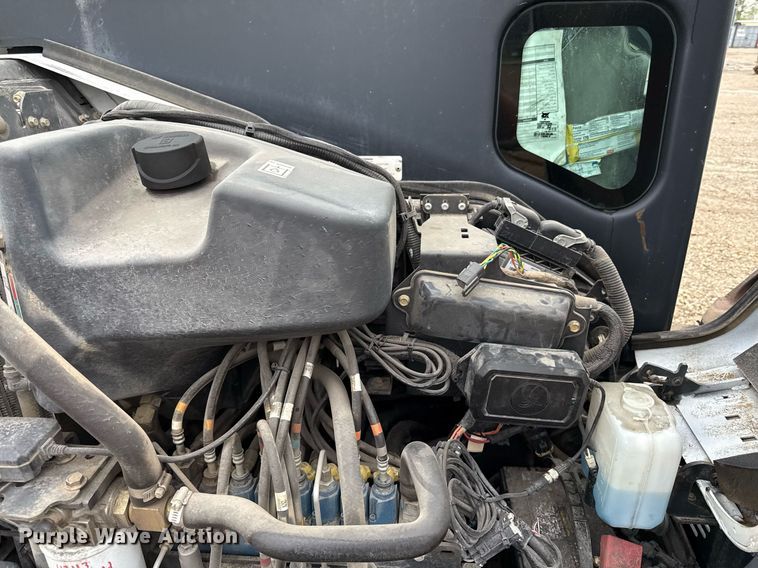 image for item DY8028 2016 Bobcat E45 mini excavator