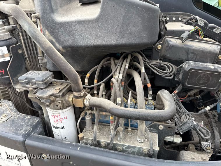 image for item DY8028 2016 Bobcat E45 mini excavator