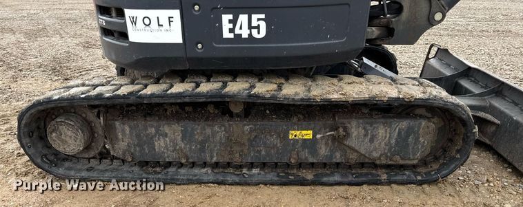 image for item DY8028 2016 Bobcat E45 mini excavator