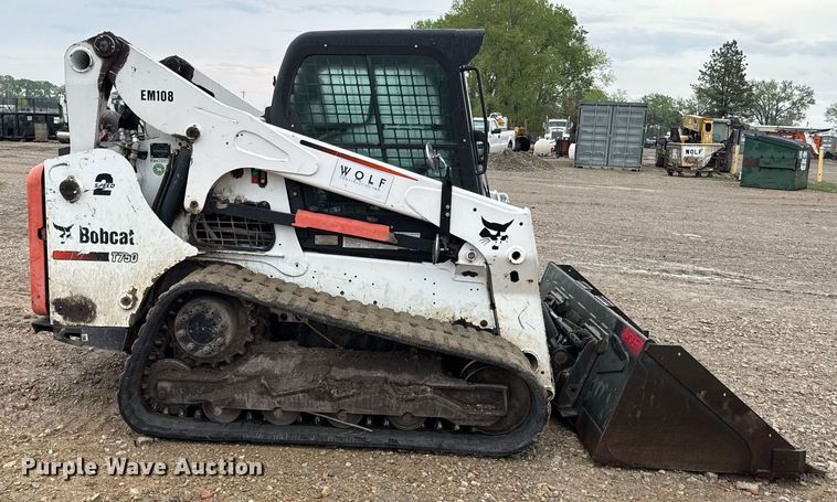 image for item DY8029 2016 Bobcat T750 tracked skid steer loader