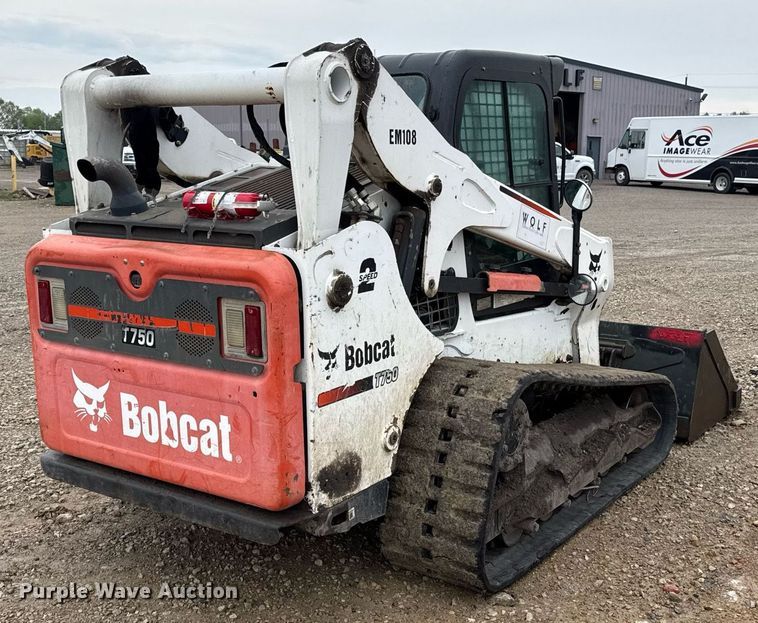 image for item DY8029 2016 Bobcat T750 tracked skid steer loader