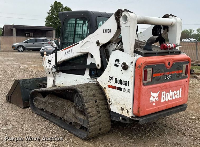 image for item DY8029 2016 Bobcat T750 tracked skid steer loader