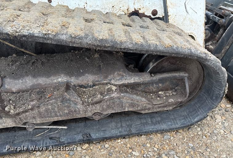 image for item DY8029 2016 Bobcat T750 tracked skid steer loader