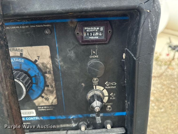 image for item DY8033 Miller Bobcat 250 welder